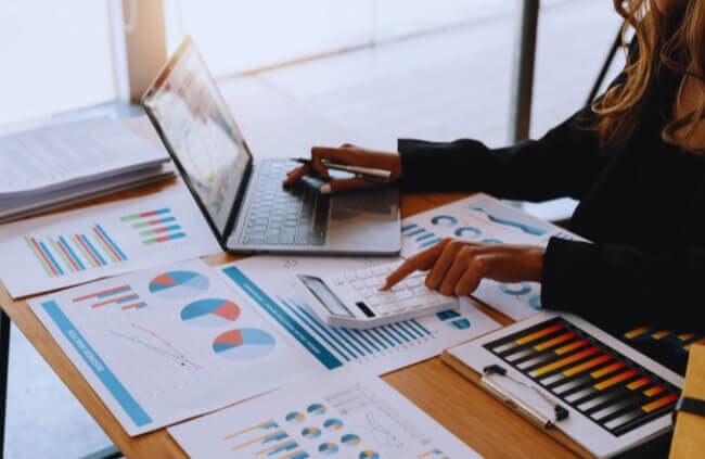 Aussie Bookkeeping helps small businesses manage compliance stay organised and maintain accurate financial records as they grow in revenue and complexity 1