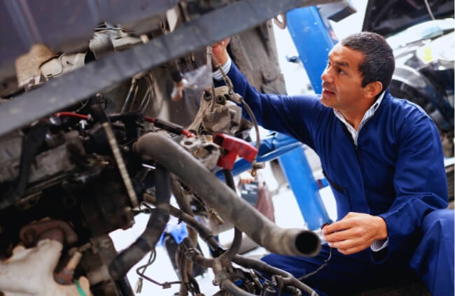 Engine diagnostics in progress by True Blue Mobile Mechanics Sydney. Your go to team for reliable mobile car service and logbook servicing in Penrith